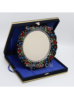 CERAMOTİF 26 cm Renkli Kaligrafi Tabağı