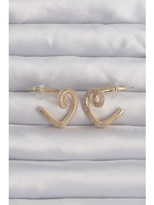 Aylina Mey Ithalat® Pirinç Gold Renk Zirkon Taşlı Kıvrımlı Yarım Kalp Küpe