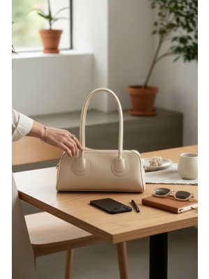 Rafiel Krem Rengi Baget Kol Çantası - Retro Minimalist Omuz Çantası