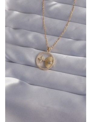 Aylina Mey Ithalat® 316L Çelik Zincir Gold Renk Zirkon Taşlı Yıldız Figürlü Oval Kolye