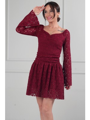 By Saygı Kadın Madonna Yaka Astarlı Önü Büzgülü Ispanyol Kol Ithal Dantel Kısa Elbise