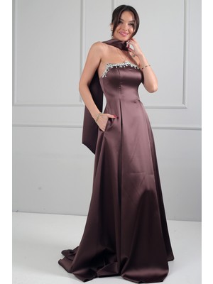 By Saygı Kadın Straplez Taşlı Astarlı Cepli Uzun Saten Elbise