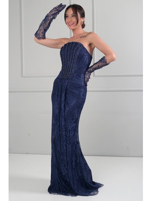 By Saygı Kadın Straplez Boncuk Detaylı Astarlı Uzun Dantel Elbise