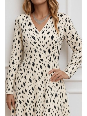 Ayşegul Hediyelik Kadın Uzun Kollu V Yakalı Desenli Kısa Keten Elbise