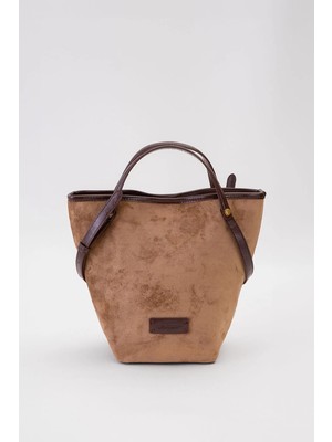 Levidor Haki Üçgen Form El Çantası