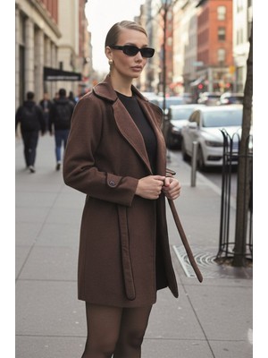 Barbora Kaşe Kadın Şık Yaka Kaban ve Kemer