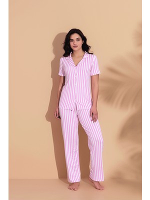 Caspara Kadın Pijama Takımı Pembe Çizgili Kısa Kollu Pamuklu Ultra Soft Rahat Kesim Düğmeli Gecelik Sabahlık