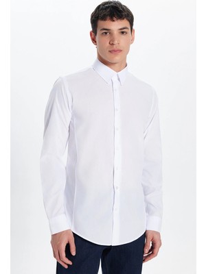 Tudors Erkek Slim Fit Dar Kesim Düz Beyaz Gömlek