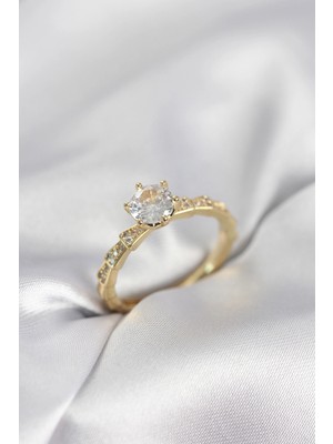 Calperia Gold Renk Zirkon Taşlı Tek Taş Model Kadın Yüzük