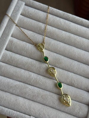 İrem Yıldız Gold Sallantılı Yeşil Zirkon Taşlı Çelik Kolye