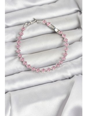 Calperia Pembe Kare Zirkon Taşlı Gümüş Renk Pirinç Su Yolu Kadın Bileklik