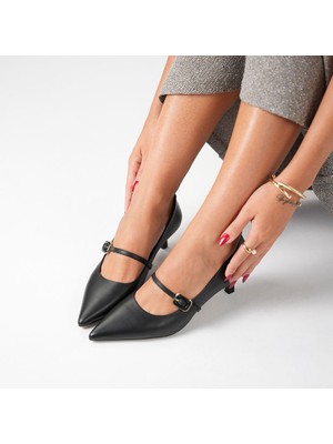 Ametist Naomi Siyah Gerçek Deri Tokalı Kadın Topuklu Ayakkabı  5 cm Kısa Topuk