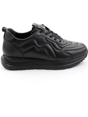 Bambi Siyah Hakiki Deri Erkek Casual Ayakkabı E01070241043