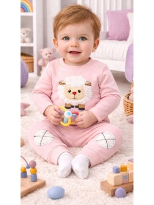 Mora Tekstil Nakışlı Kuzu Detaylı Penye Bebek Tulum – Günlük Takım