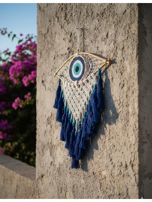 Meya Design Nazar Boncuklu El Yapımı Makrome Duvar Süsü – Dekoratif Duvar Aksesuarı (38 × 42 Cm)