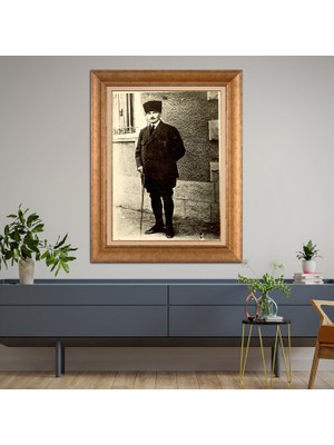 Giyense Altın Varaklı Çerçeveli Paspartulu Tablo NS479