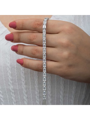 DMR Elegance Gümüş Beyaz Taşlı Su Yolu Kadın Bileklik