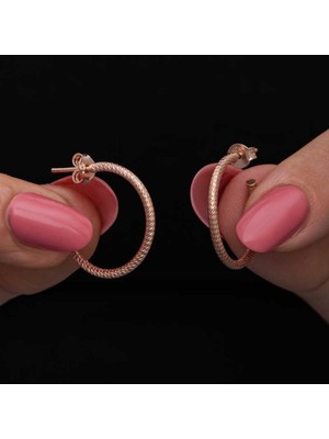 DMR Elegance Gümüş Rose Kalemli Halka Kadın Küpe