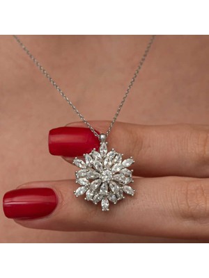 DMR Elegance Gümüş Dönen Kar Tanesi Lotus Çiçeği Kolye