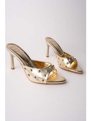 Muggo Helena Kadın Zımbalı Sivri Burun Metal Detaylı Stiletto Topuklu Terlik