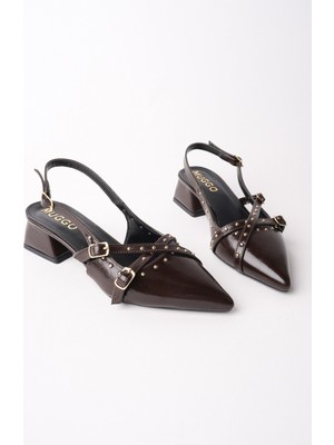 Muggo Joly Sivri Burun Arkası Açık Metal Aksesuarlı Kadın Kısa Topuklu Ayakkabı
