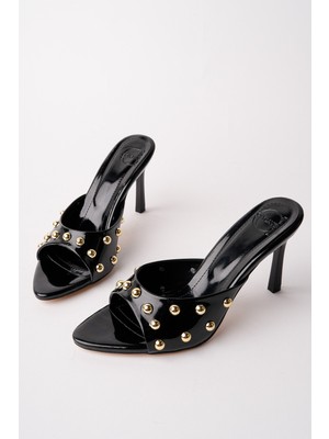 Muggo Helena Kadın Zımbalı Sivri Burun Metal Detaylı Stiletto Topuklu Terlik