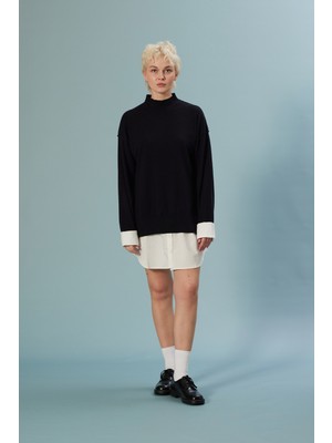 Nisan Triko Kontrast Poplin Örgü Kazak