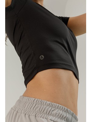 Airlife Sportswear Kısa Kollu Kadın Sporcu Tişörtü Siyah