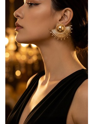 Lykos Gold Çelik Güneş Figürlü Işıltılı Küpe - Modern Tasarım Büyük Boy Küpe