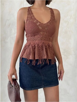 Caddebostan Moda Kadın Güpür Detaylı Askılı Bohem Bluz Püsküllü Dantelli Şık Crop Üst