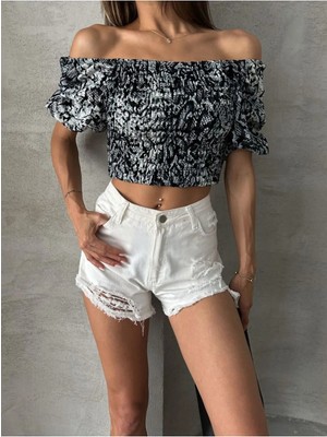 Caddebostan Moda Leopar Desenli Yakma Kadife Kare Yaka Gipe Detaylı Kısa Kollu Bluz