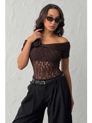 Caddebostan Moda Kahve Gül Detaylı Dantel Bluz Modern Premium Luxury Trend Tasarım Bluz