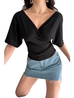 Caddebostan Moda Sırtı Çapraz Bantlı Detaylı V Yaka Fitilli Siyah Kadın Bluz