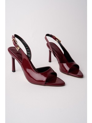 Muggo Pureline Rugan Sivri Burun Ince Topuk Arkası Açık Kadın Topuklu Ayakkabı