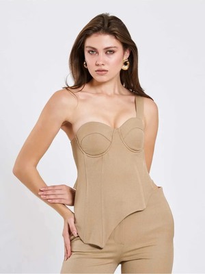 Caddebostan Moda Tek Omzu Askılı Asimetrik Kesim Büstiyer Bluz