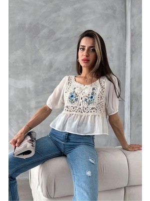 Caddebostan Moda Kadın Çiçek Nakışlı Dantel Detaylı Bohem Bluz