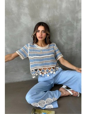 Caddebostan Moda Kadın Ponpon Detaylı File Örgü Crop Bluz Bohem Çizgili Kısa Kollu Triko Üst