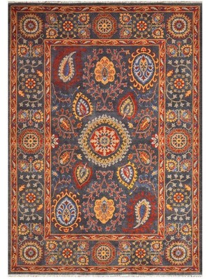 Çam Halı Funky 801 Antrasit Yün ve Bambu ile Özel Tezgahlarda Üretilen Otantik Desenli El Emeği Modern Uşak Halısı