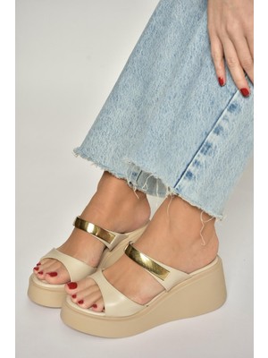 Fox Shoes Y973518509 Bej Kalın Tabanlı Kadın Terlik