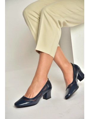 Fox Shoes U820052809 Lacivert Kalın Topuklu Kadın Ayakkabı