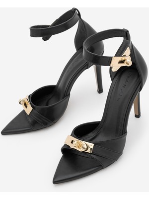 Marjin Kadın Sivri Burun Bilekten Kilit Kapama Tokalı Bantlı Topuklu Sandalet Sophira Siyah
