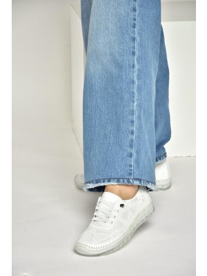 Fox Shoes Y555024103 Beyaz Hakiki Deri Comfort Ortopedik Taban Kadın Ayakkabı