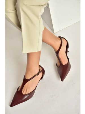 Fox Shoes Y480569960 Bordo Rustik Mini Ince Topuklu Sivri Burun Kadın Ayakkabı