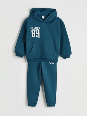 LC Waikiki Lcw Kids Petrol Kapüşonlu Baskılı Erkek Çocuk Kalın Eşofman Takımı