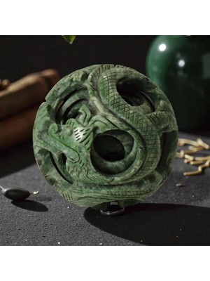 Doğaltaş Ejderhalı Çin Oyma Zümrüt Küre