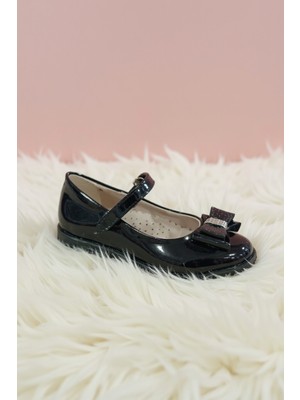 Enoch Kız Çocuk Işıltılı Fiyonk Tasarımlı Klasik Babet