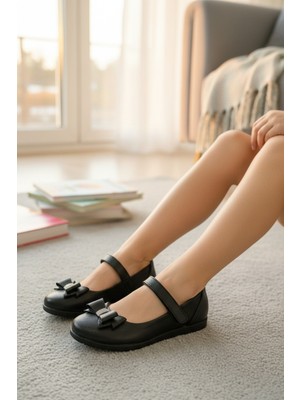 Enoch Kız Çocuk Dantel Fırfırlı ve Çiçek Figürlü Babet