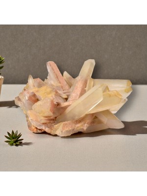 Doğaltaş Kuvars Kütle