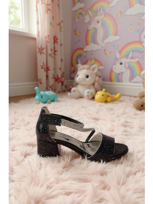 Enoch Kız Çocuk Bilekten Bağlamalı Kristal Taşlı Topuklu Ayakkabı