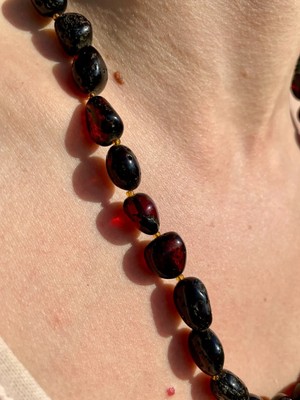 Doğaltaş Damla Kehribar Kolye (Sertifikalı Özel Seri)